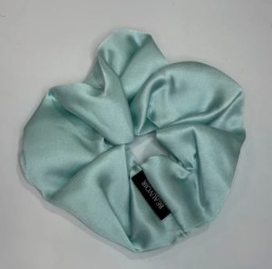 Beauvoir Hair Silk Scrunchie